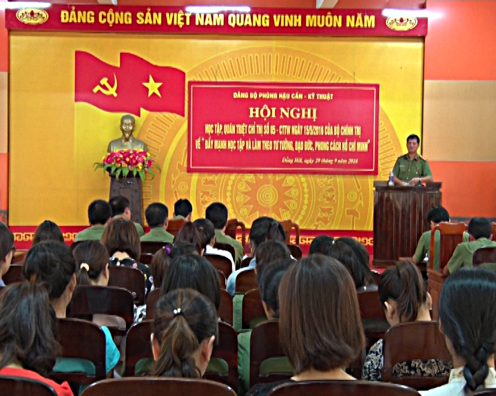 Đảng bộ phòng Hậu cần kỹ thuật Công an tỉnh Quán triệt Chỉ thị số 05 của Bộ Chính trị tiếp tục “Đẩy mạnh học tập và làm theo tư tưởng, đạo đức, phong cách Hồ Chí Minh”.