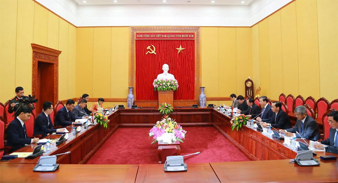 Bộ trưởng Tô Lâm, Bộ trưởng Bộ Nội vụ Cộng hòa Liên bang Myanmar Kyaw Swe cùng các đại biểu tiến hành Hội đàm.
